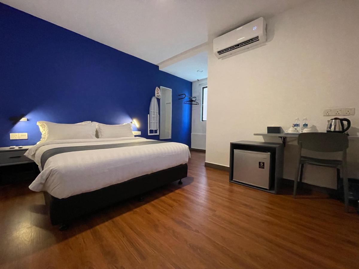 Asia Premium Hotel Kuala Terengganu Exterior photo